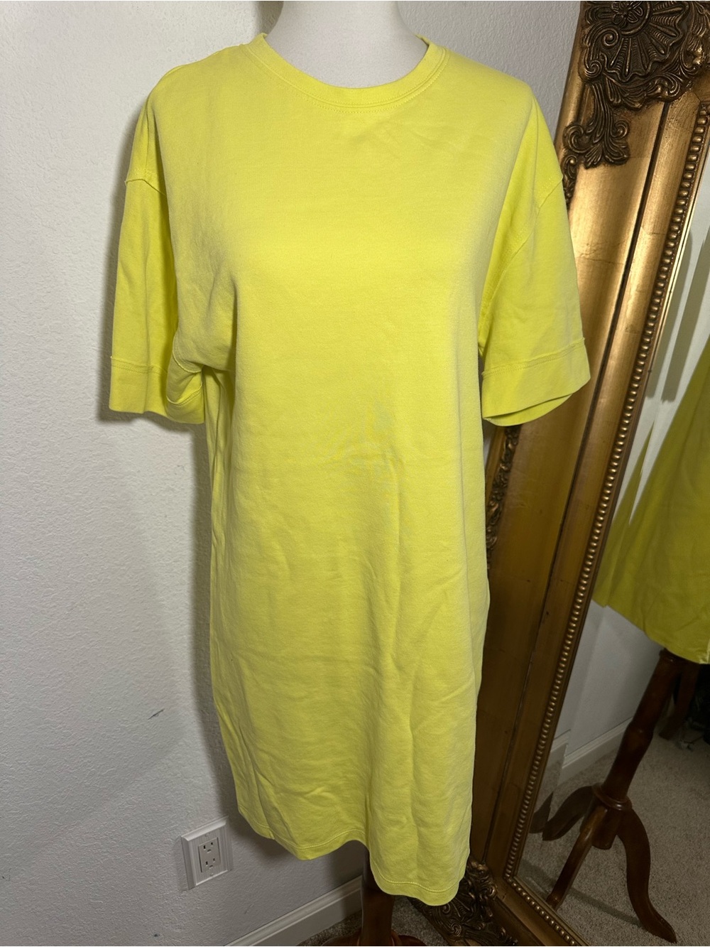 Worn Once Zara Bright Yellow Short Sleeve Shift Mini Dress Size Medium